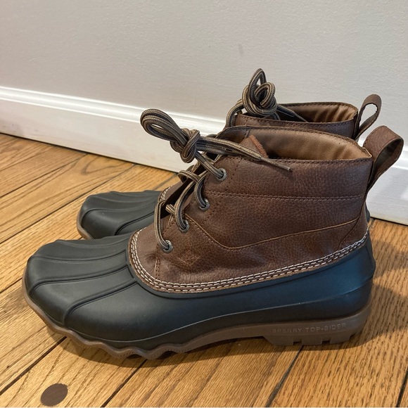 NEW Men’s 8.5 Sperry Brewster Low Duck Boots - Picture 2 of 6